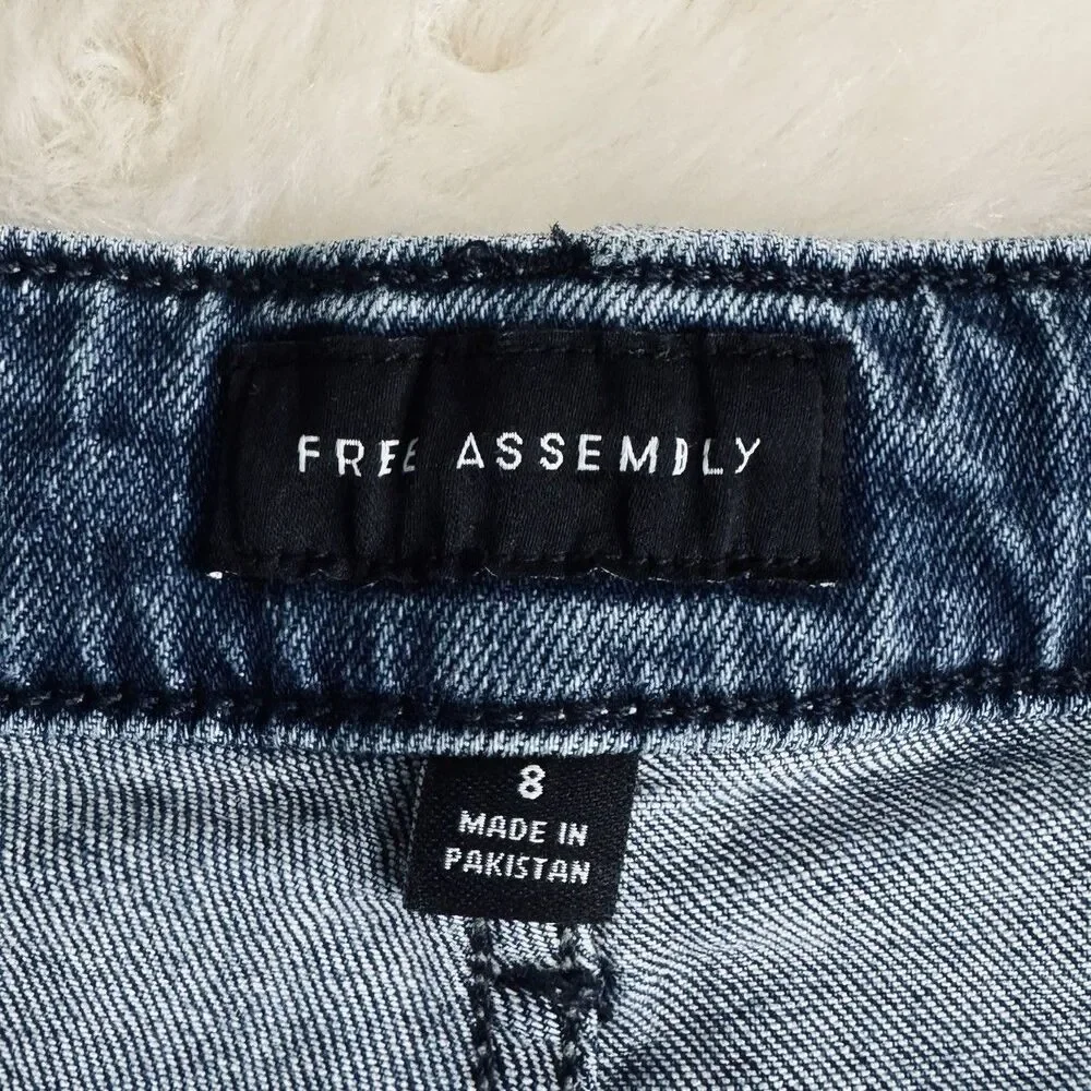 Free Assembly High Rise Slim Flare Jeans 8 (28x30.5) Blue Denim Stretch Womens